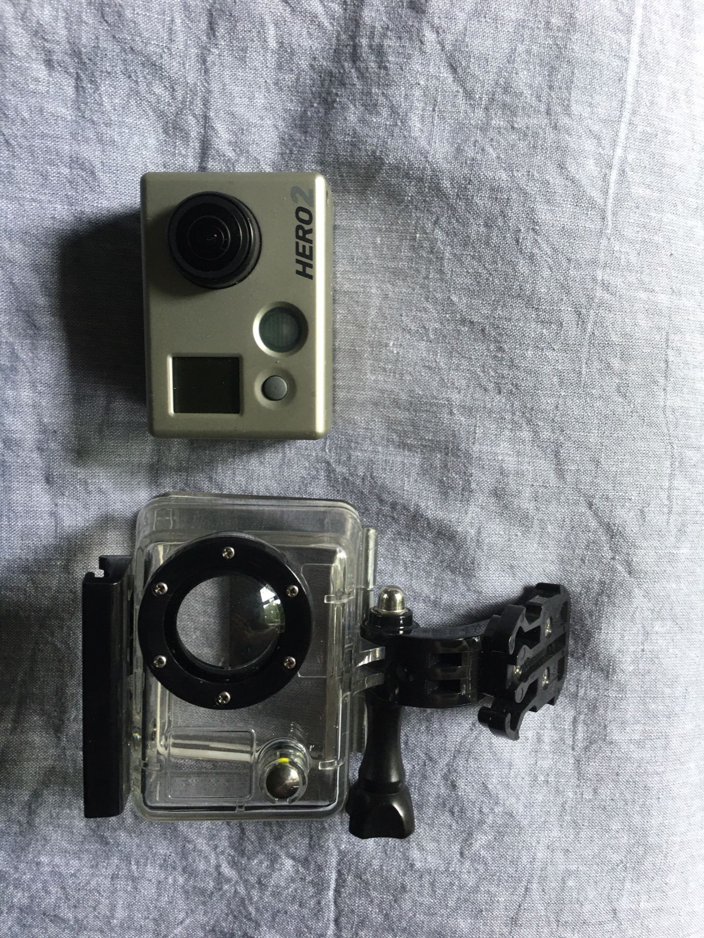 Perfect GoPro Hero 2 with lots of extras