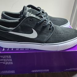 Nike SB Zoom Janoski OG+ - Size 8