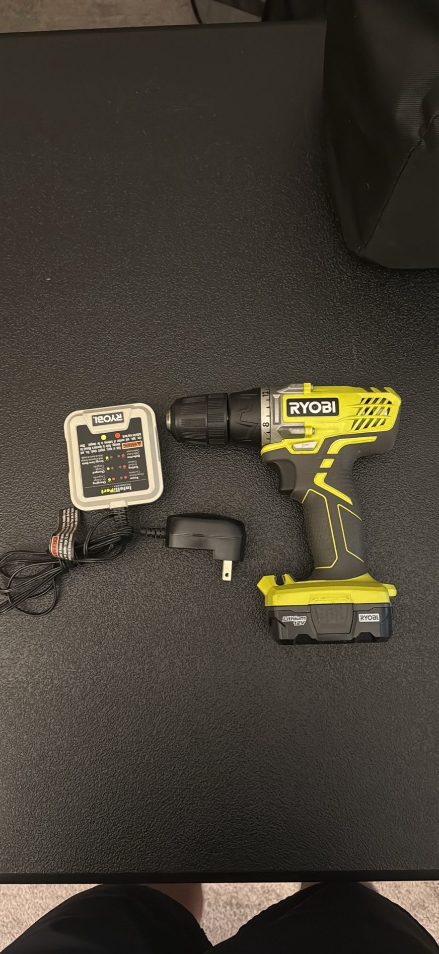 Ryobi 12v drill with battery and charger