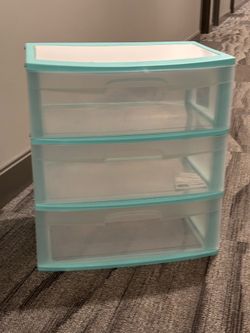 Three drawer storage container