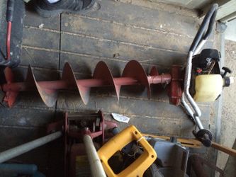 Gas hole digger