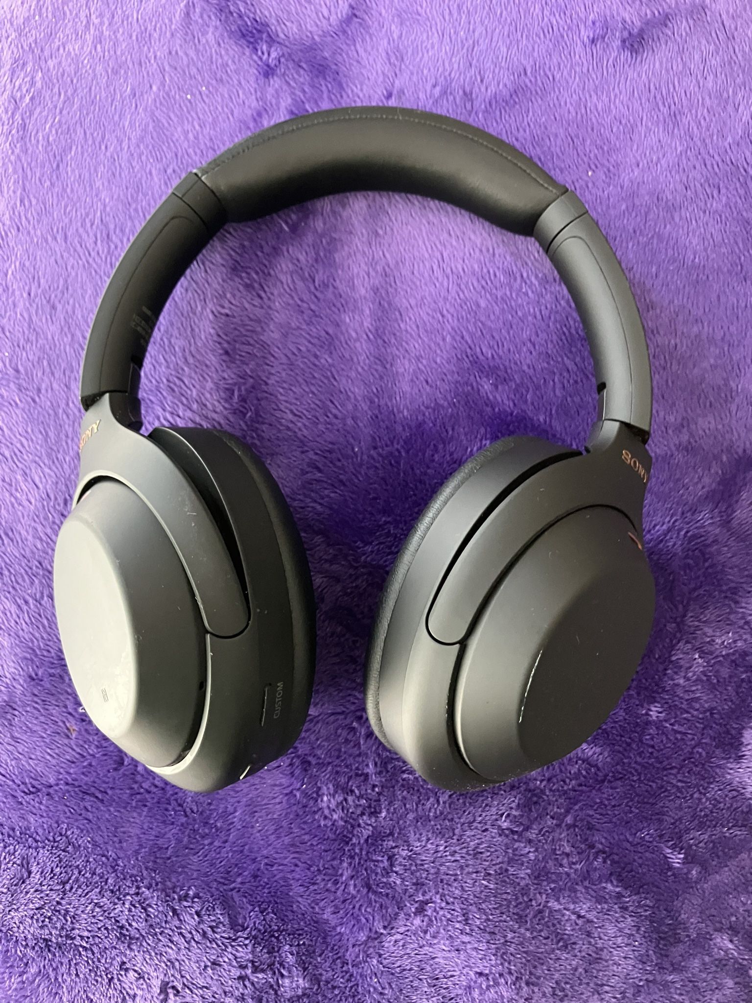 Active Noise-Cancellation Headphones