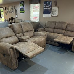 New Reclining Sofa & Loveseat Set