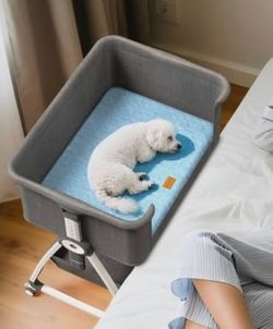 New Height-adjustable Bedside Pet Bed for Small Dogs up to 15 kg/33 Ibs