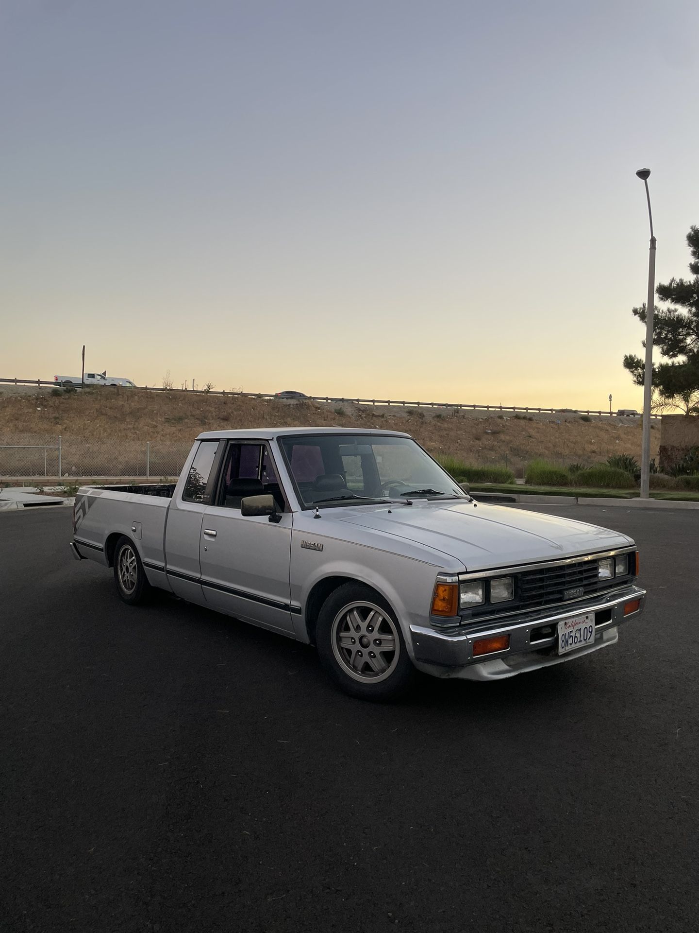 Nissan 720 ST