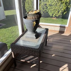 Wicker Coffee Table W Glass Top 