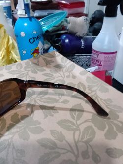 Ray-Ban Polarized Sunglasses Made in Italy