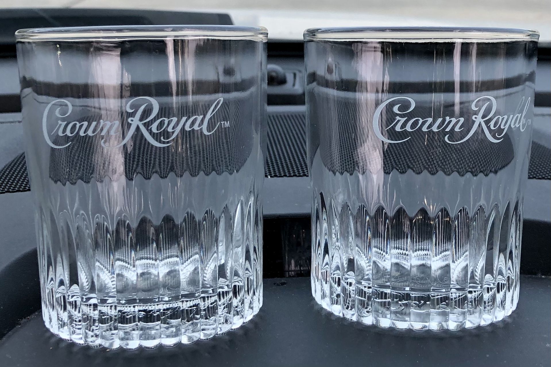 Crown Royal Base Embossed Crown Limited Edition Est. 1939 Whiskey Glass Set Of 4