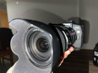 Canon EOS RP Camera Bundle – $1500