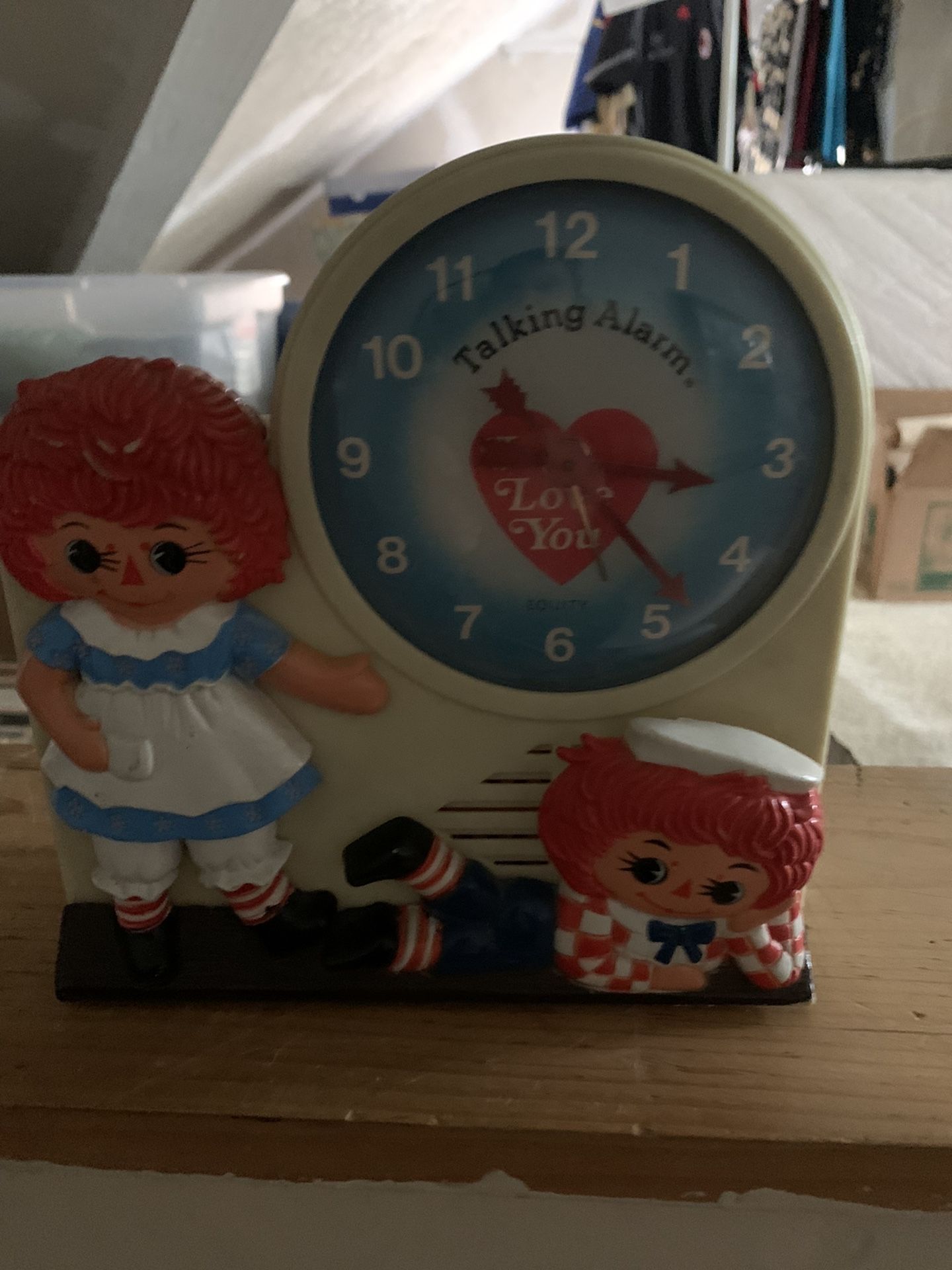 Raggedy Ann & Andy Clock