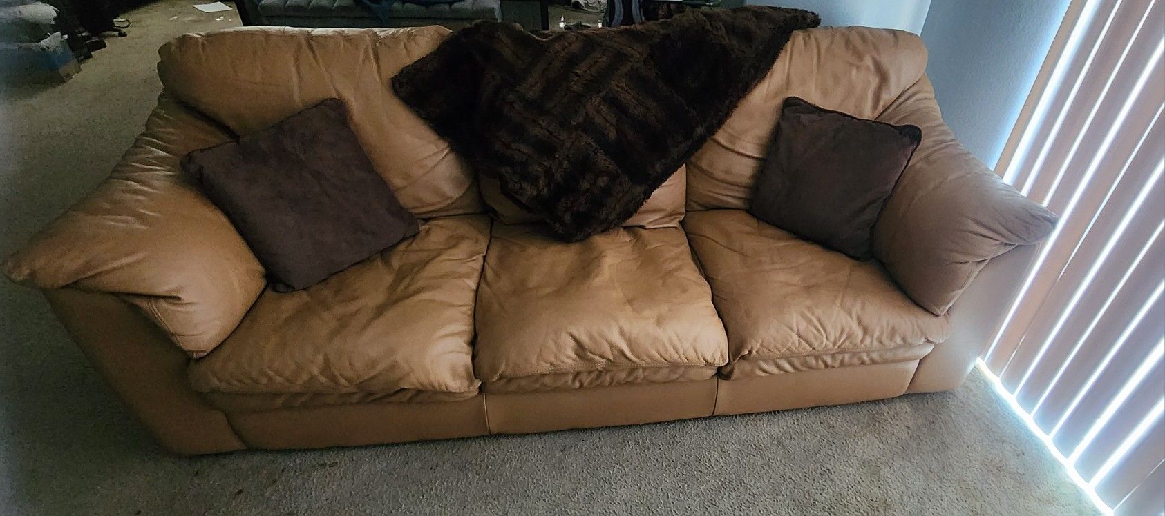 Tan/Brown