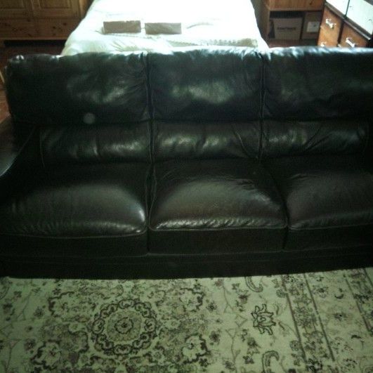 Black Leather Couch 