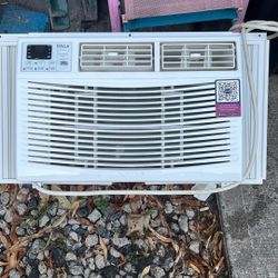 Used AC 8000 BTU