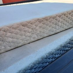 Queen Size New Box Spring Can Deliver 