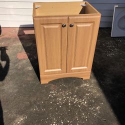 24 inch bathroom vanity