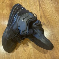 Nike Men’s Air Force 270 Size 14