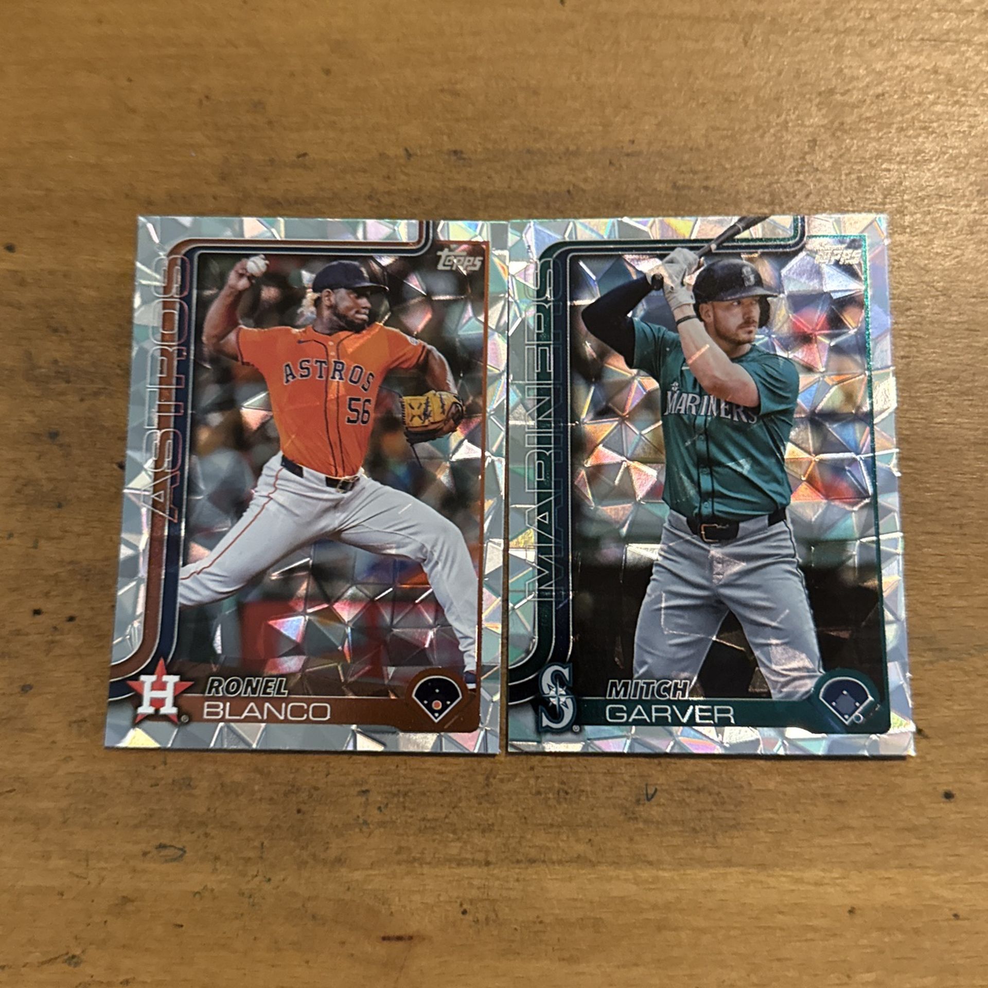 2025 TOPPS LOT OF 2 SILVER FOIL CARDS
