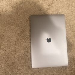 Apple Laptop Pro 