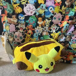 Pokémon Blanket & Pikachu Pillow