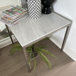 Marble Top  End / Corner Table 