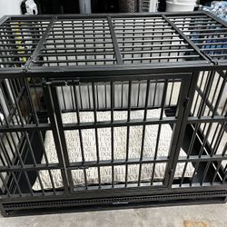 Extra Large And Sturdy Assembled Dog Kennel New