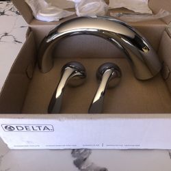 Delta Bathtub Faucet - New In Box