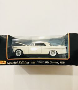 New maisto special edition 1956 Chrysler 300B 1:18 cast model