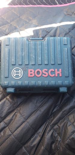 AI Mode
All
Exact matches
Visual matches
AI Overview
The selected product is the Bosch Professional GPL100-30G, a 3-point self-leveling green-bea