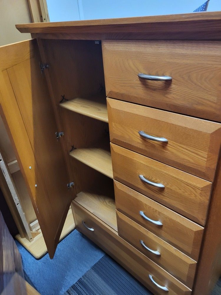 7 DRAWS DRESSERS WITH HIGH QUALITY WOOD (HOME 99)