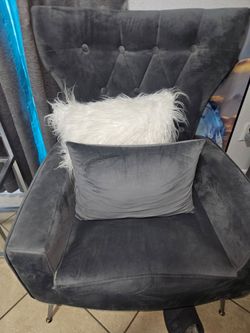2 wing chairs