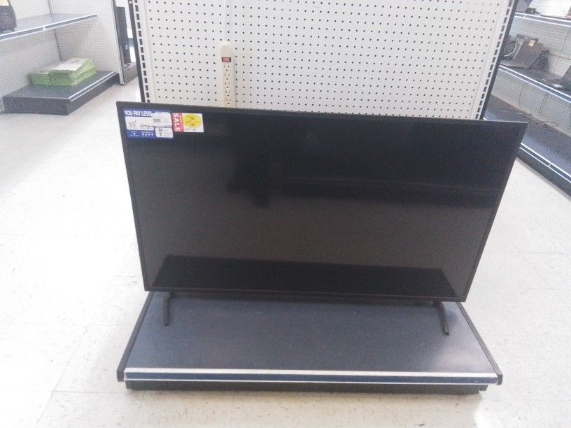 55` Insignia Smart TV W/Remote