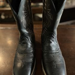 Ariat Boots Size 10.5