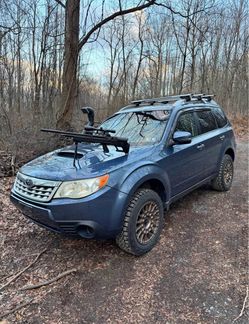 2011 Subaru Forester SUV Lifted with Roof Rack