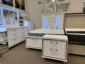 Queen Size Bedroom Set ✔️ Get it with a $50 down payment