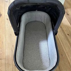 Uppa Baby Bassinet