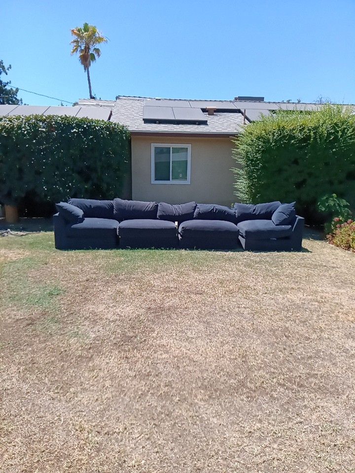 Big Couch 4 Sectional