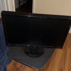 Monitors Free Qty3 