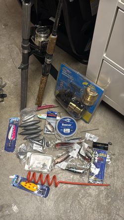 Saltwater gear 2 rods and 2 reels