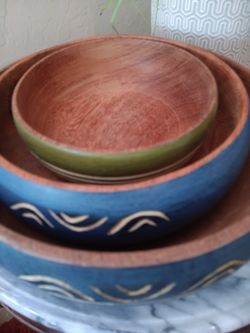$10 Set of 3 Wooden Painted Bowls
9 1/2" 61/2" 6". Very Nice Set