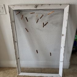 Distressed Chicken Wire Wood Frame