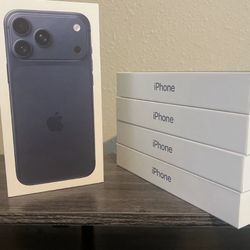 Apple iPhone 17 pro max 256gb unlocked for any carrier (other colors available) 