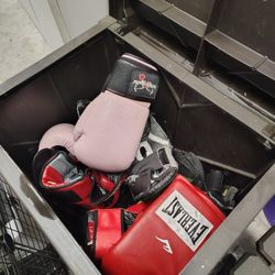 Box of boxing gloves 