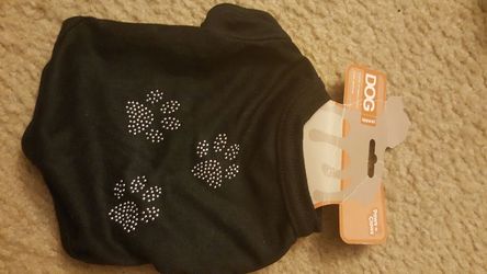 Black dog shirt