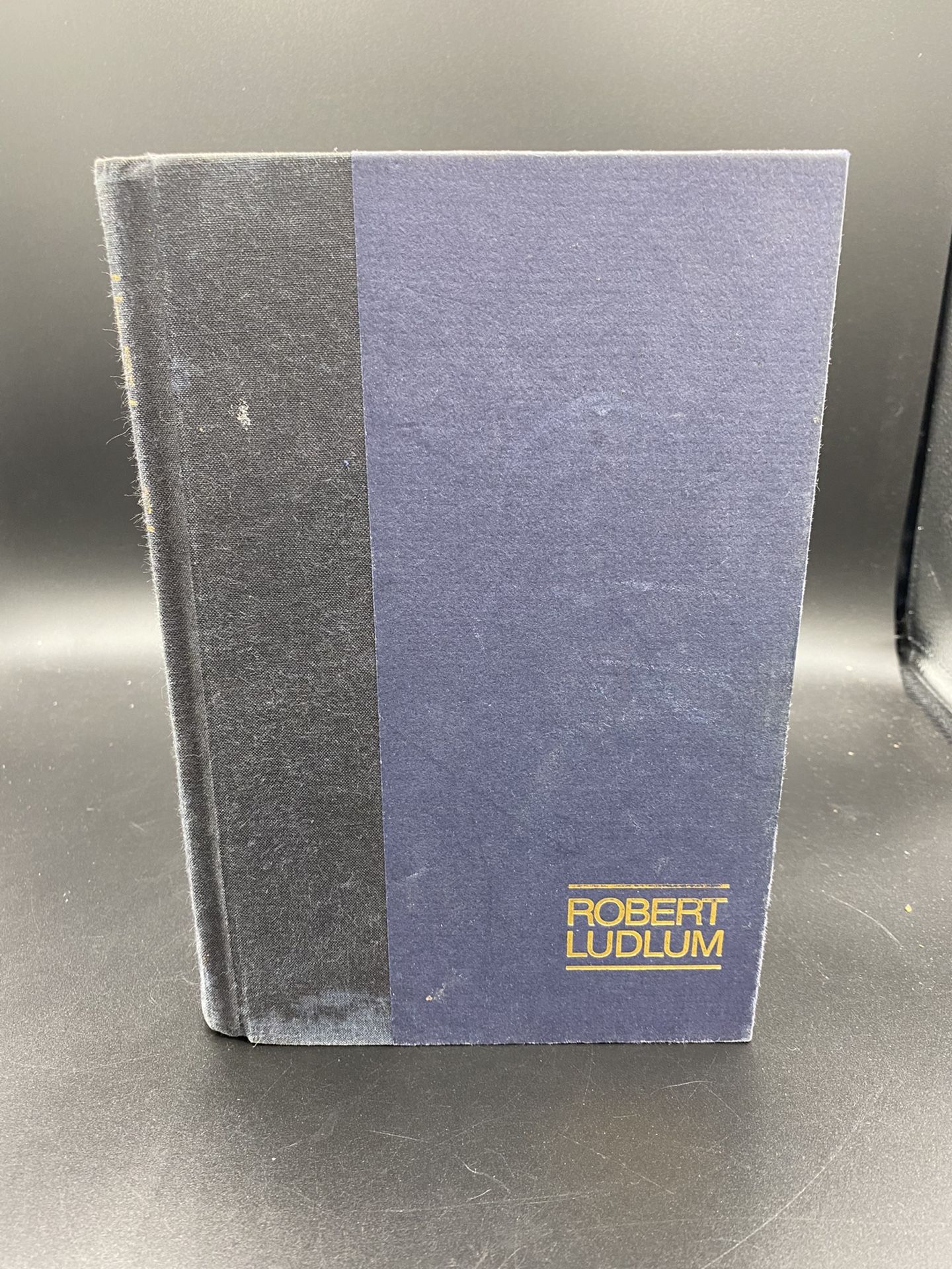 The Bourne Ultimatum by Robert Ludlum (1990, Stated First Edition)