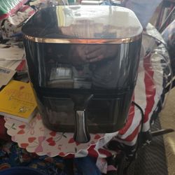 Barely used homedàs Air fryer use two times