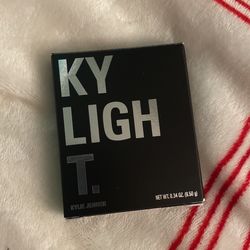 Kylie Cosmetics Highlighter
