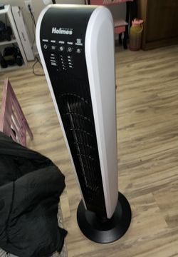 New 40" Holmes Wi-Fi Tower Fan / Air Conditioner