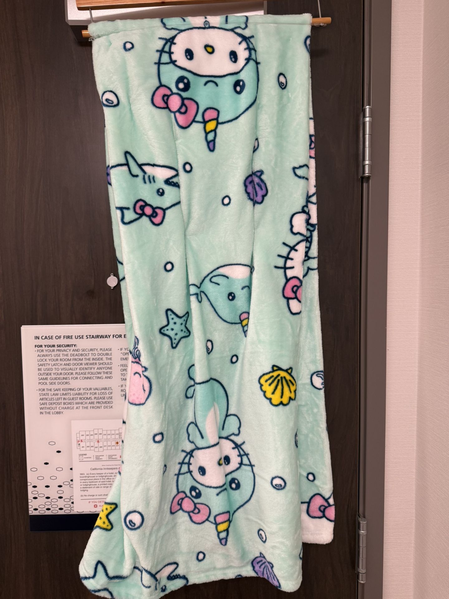 Hello Kitty Mermaid Blanket 