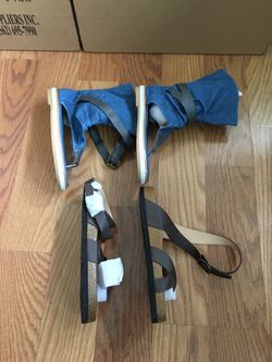 Pretty sandals Size 6