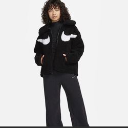 Nike Winter Sherpa Jacket Coat Oversized Medium 
